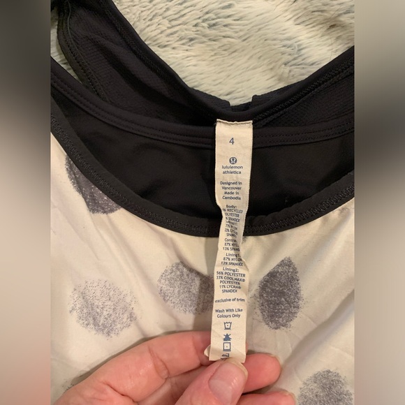 Authentic Women’s Lululemon Tank Top - Picture 3 of 6